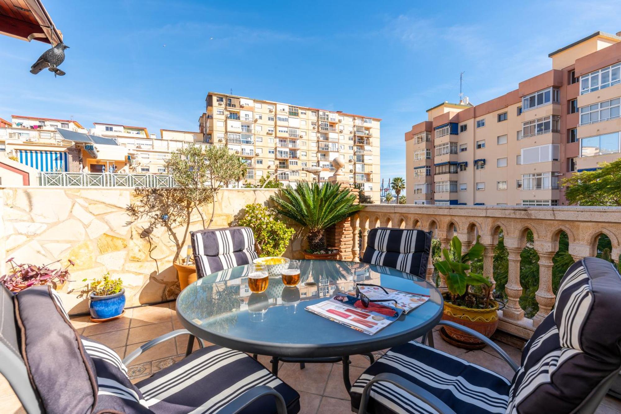 Mcgomez House Apartment Малага Екстериор снимка