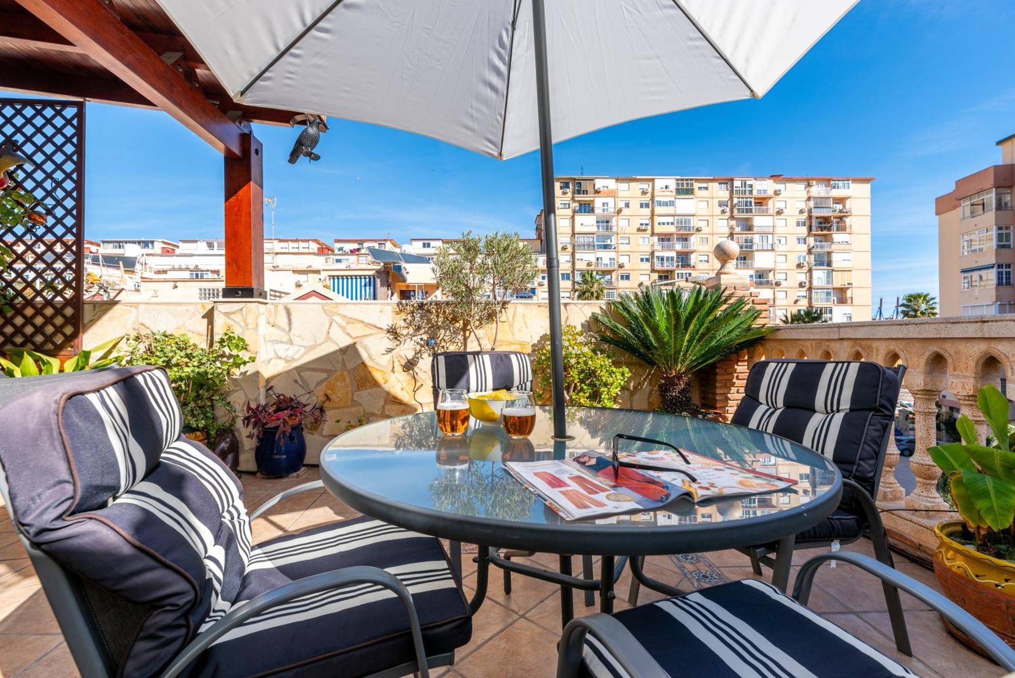 Mcgomez House Apartment Малага Екстериор снимка